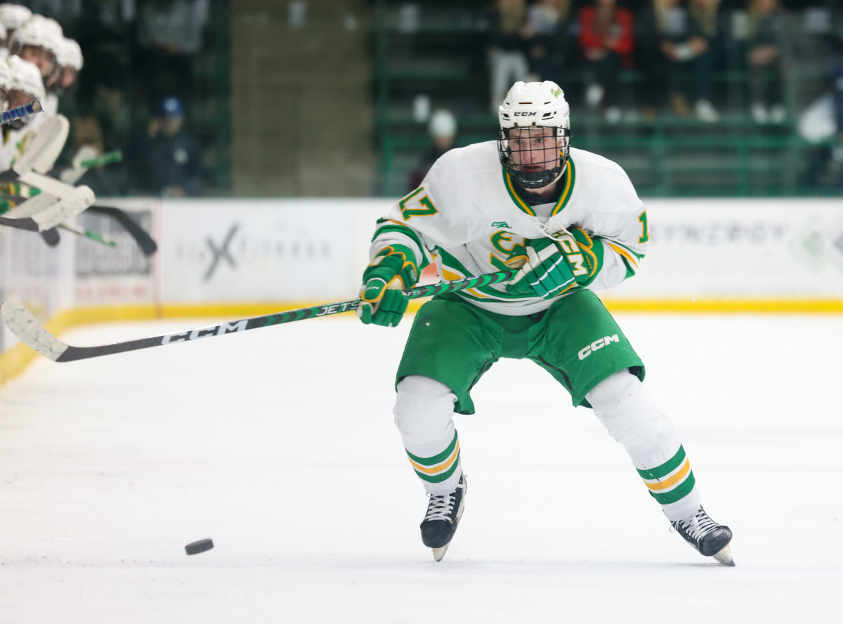 Minnetonka vs Edina Feb11-23 Jeff Lawler51